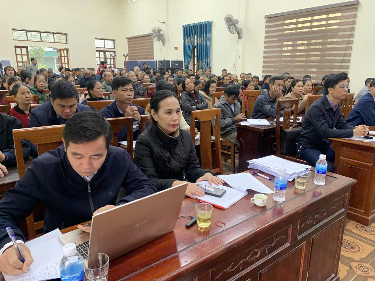 ảnh chị bảy.jpg