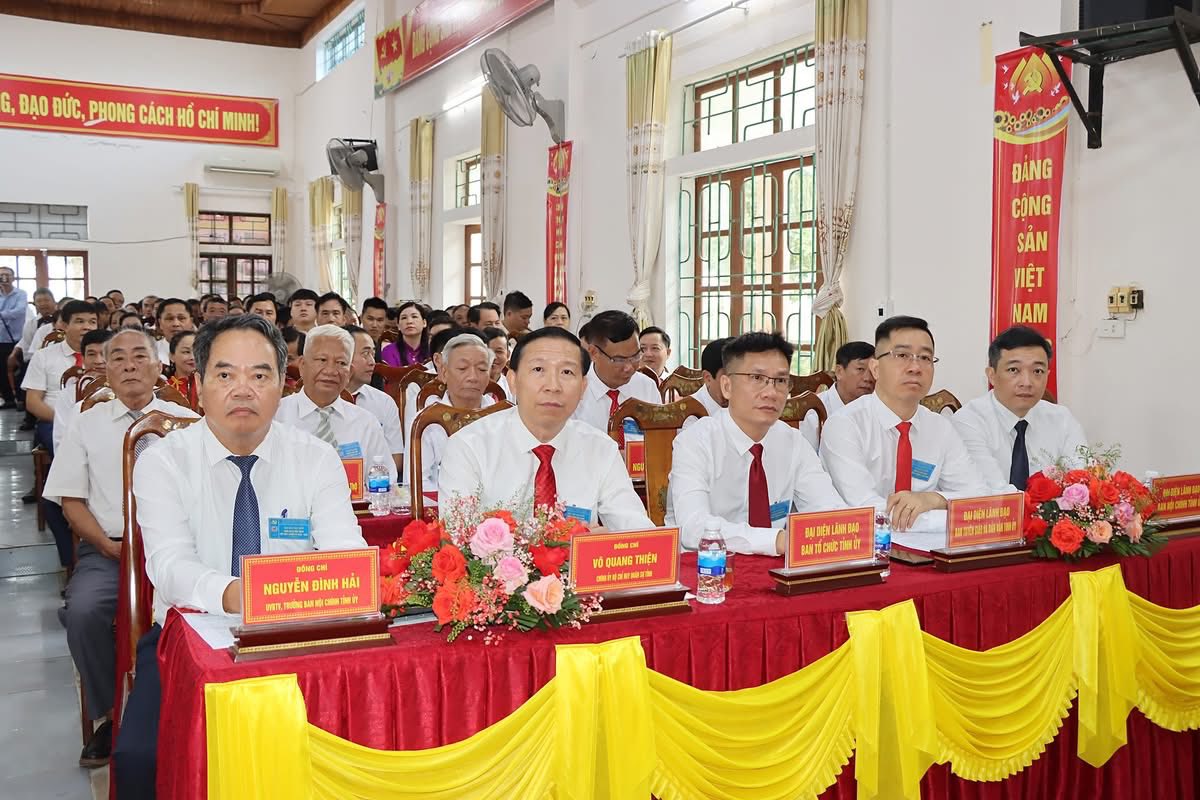 ĐẢNG BỘ XÃ ĐỨC THỊNH TỔ CHỨC ĐẠI HỘI ĐẠI BIỂU LẦN THỨ NHẤT, NHIỆM KỲ 2025-2030