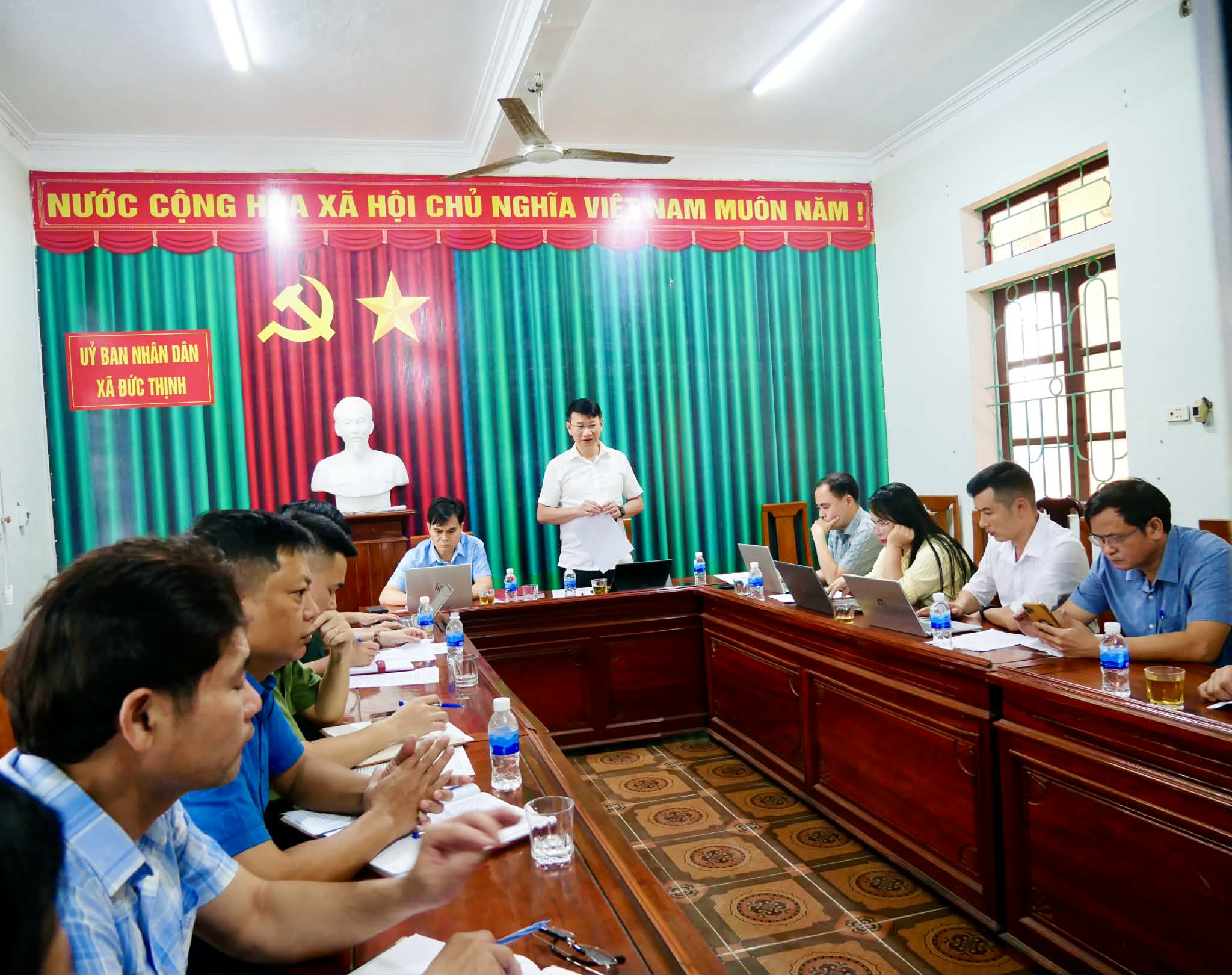 Uỷ ban nhân dân xã Đức Thịnh tổ chức giao ban tuần 3, triển khai nhiệm vụ trọng tâm tuần 4 tháng 4/2026 