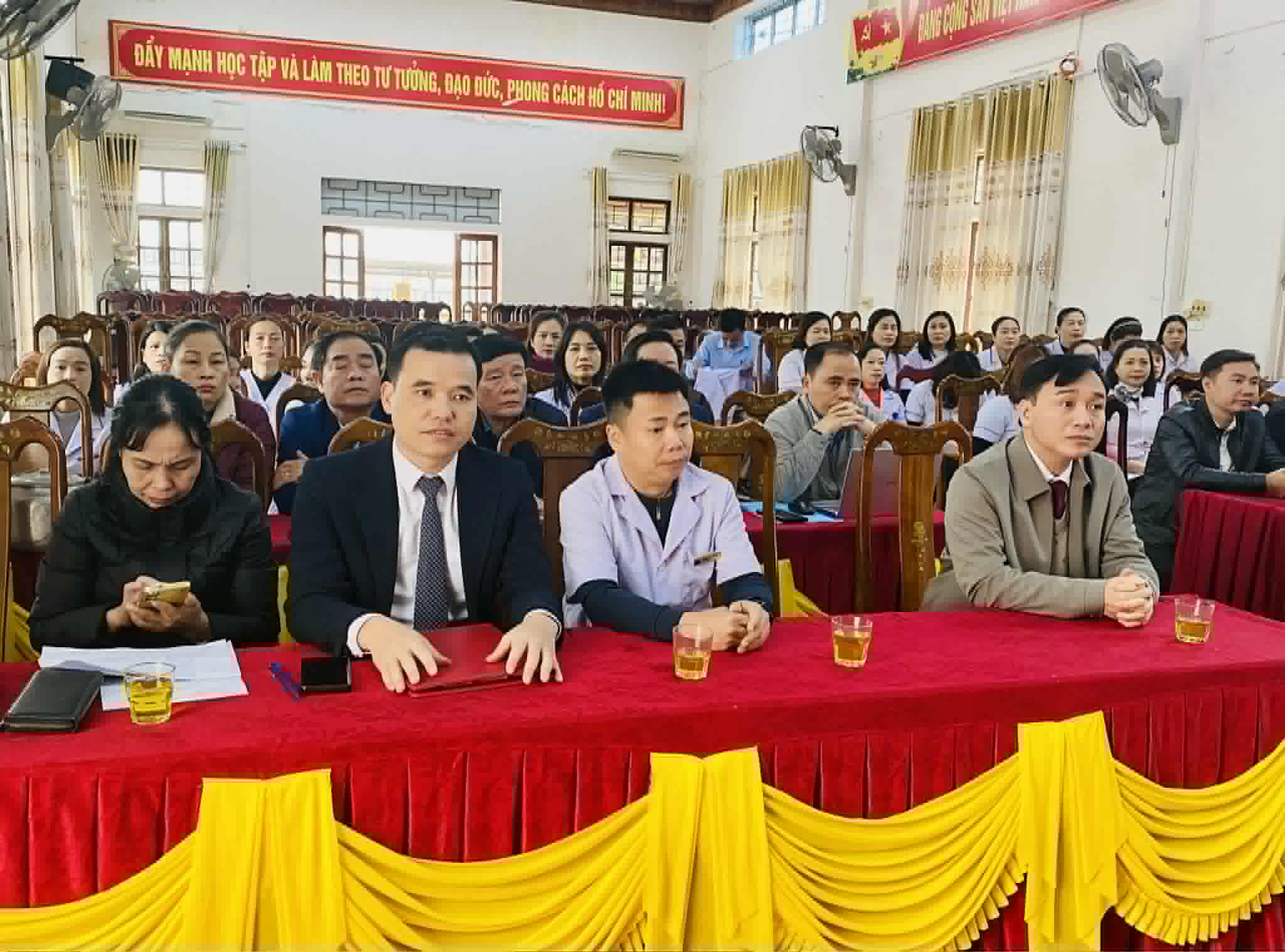 ảnh đại biểu 1.jpg