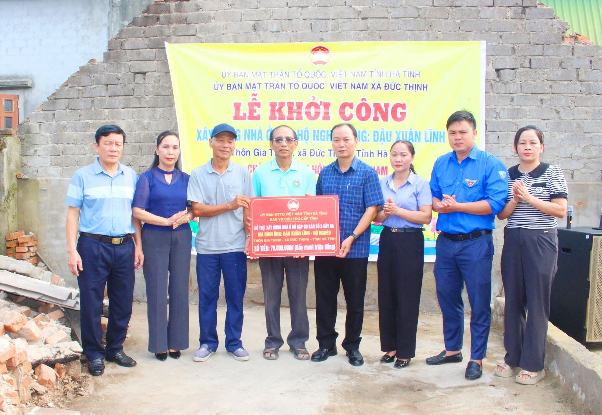 Đức Thịnh Khởi Công Xây Nhà Tình Nghĩa Cho Hộ Nghèo