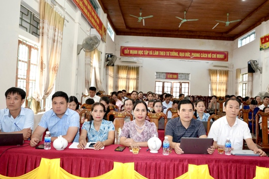 Đức Thịnh tổ chức điểm cầu trực tuyến học tập, quán triệt các nghị quyết, chỉ thị của Trung ương và tỉnh  