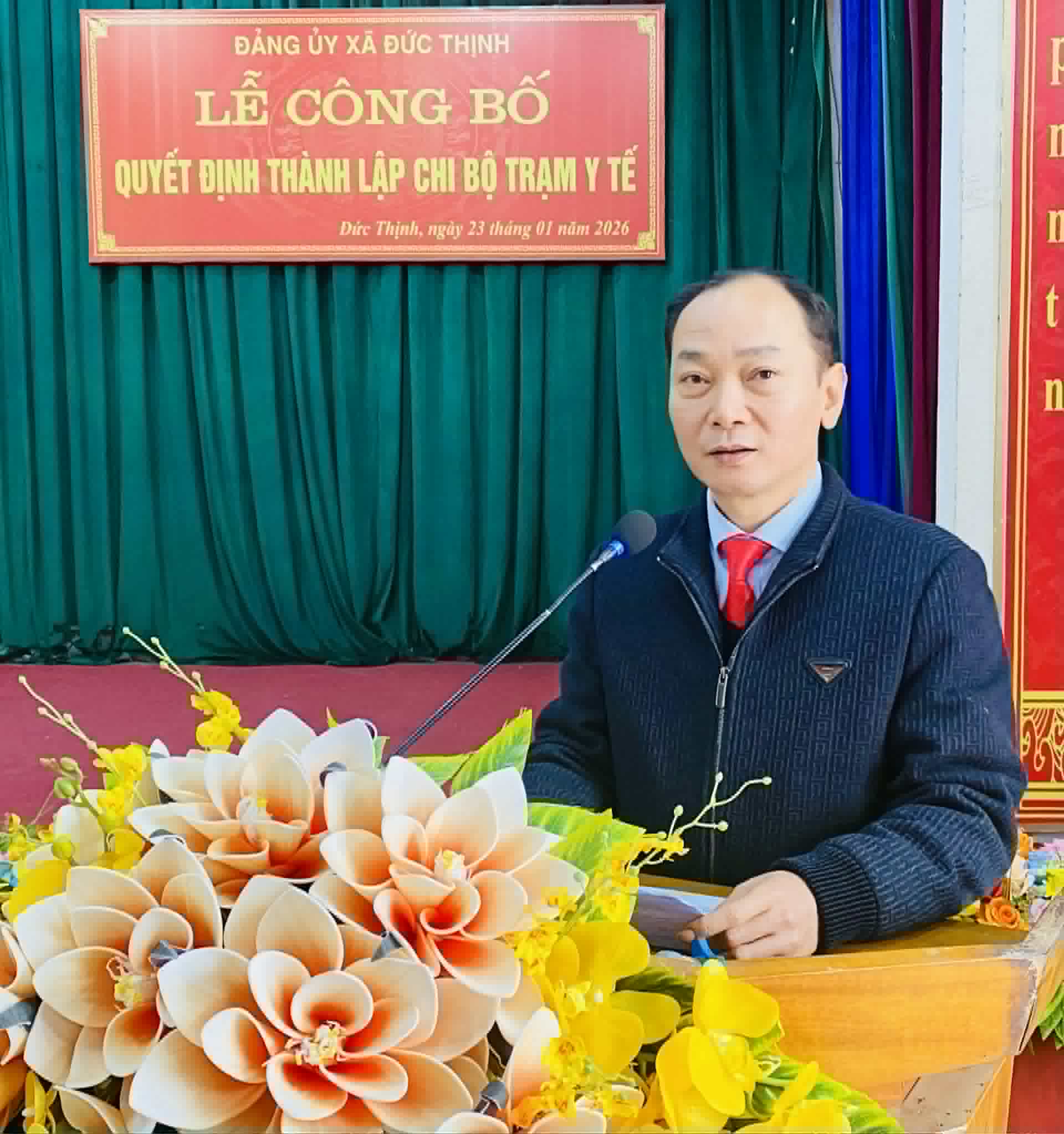 ảnh bí thư.jpg
